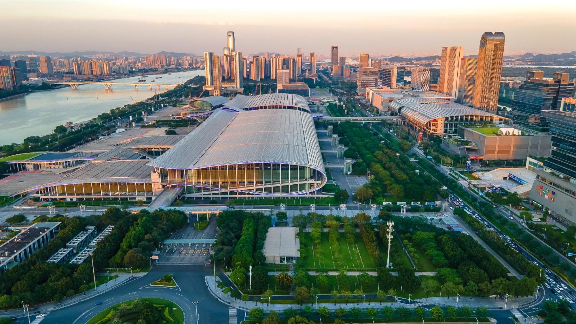 Yu Manju High-Floor Huge-Screen Audiovisual Hotel-Guangzhou Tower Zhujiang New Town Sports West Road Branch 外观 照片