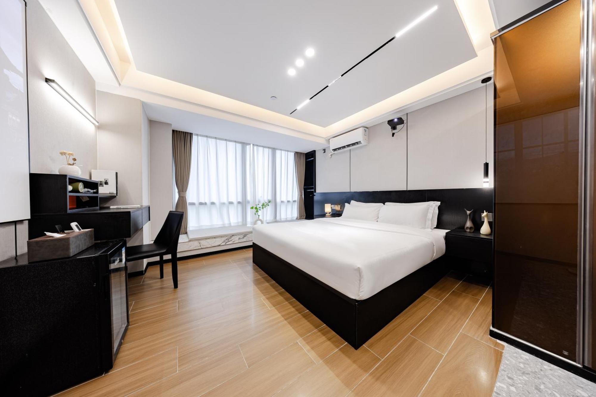Yu Manju High-Floor Huge-Screen Audiovisual Hotel-Guangzhou Tower Zhujiang New Town Sports West Road Branch 外观 照片